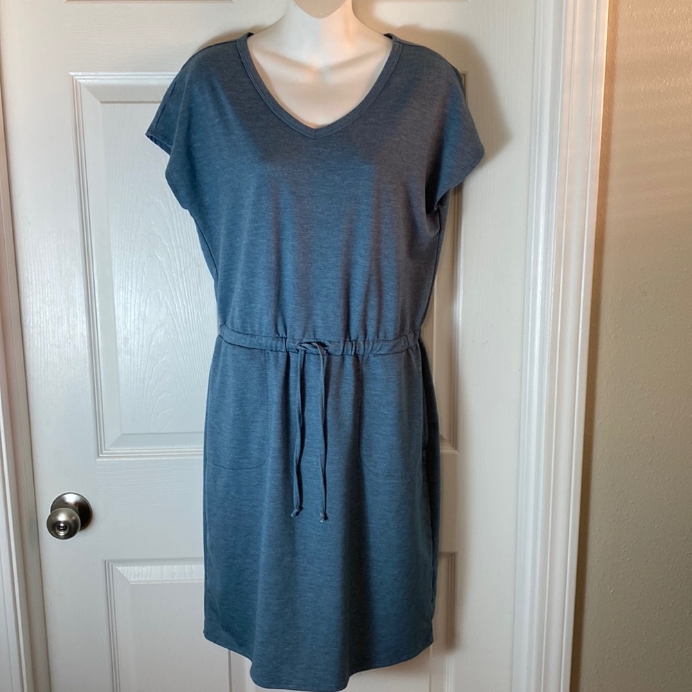 32 Degrees Cool Ladies Comfy Dress Elastic Waist Size Small Cap Sleeve